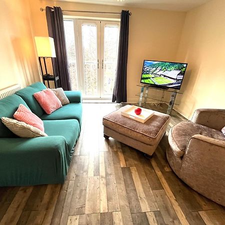 Spacious Two Bedrooms Apartment For Business And Holiday Portsmouth Kültér fotó